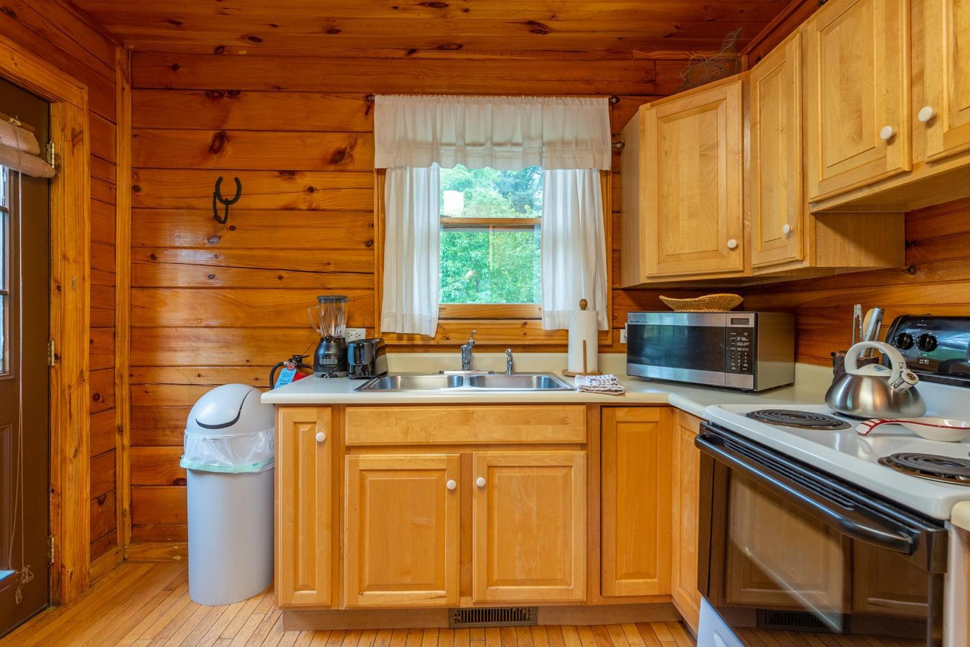 Engadine Inn And Cabins Candler Kültér fotó