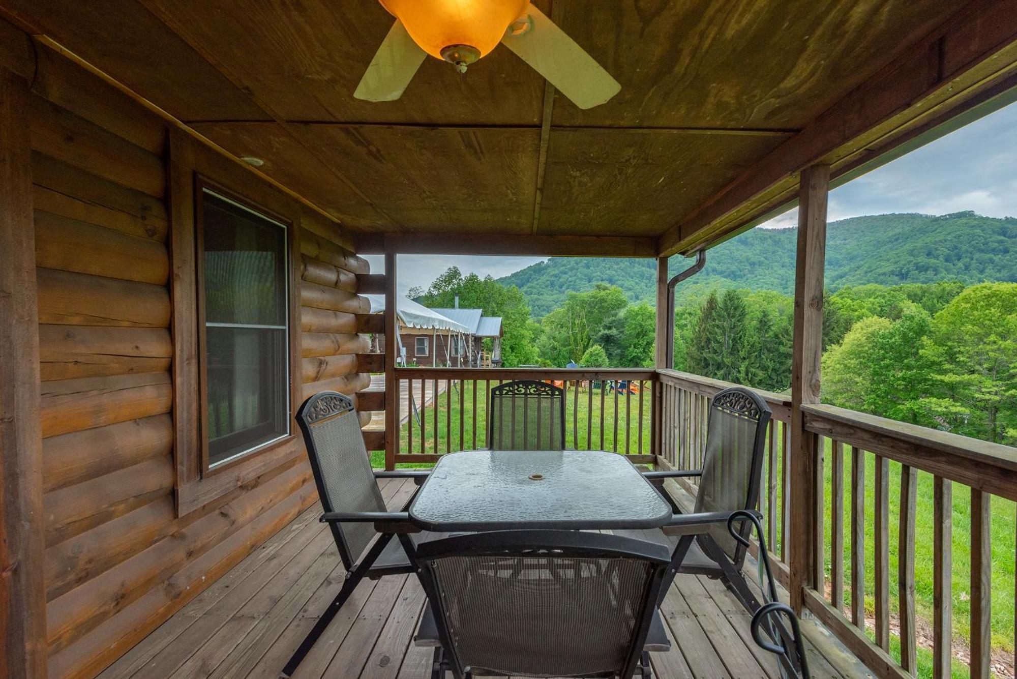 Engadine Inn And Cabins Candler Kültér fotó
